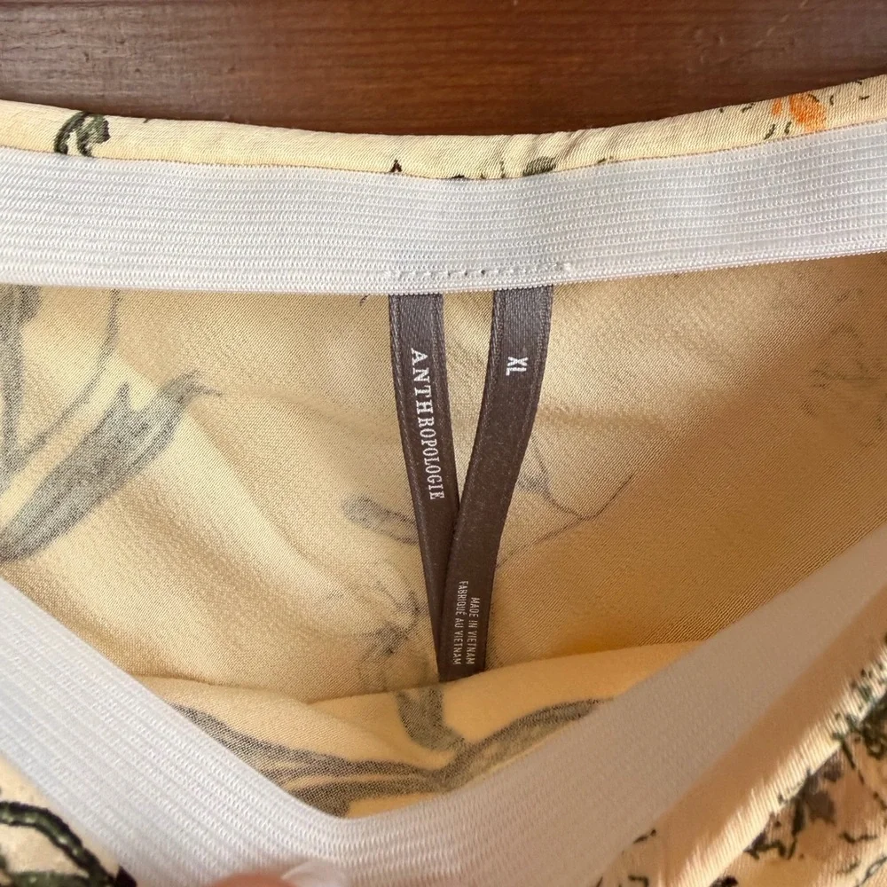 By Anthropologie Silky Waves Strapless Woven Blouse - Picture 4 of 5